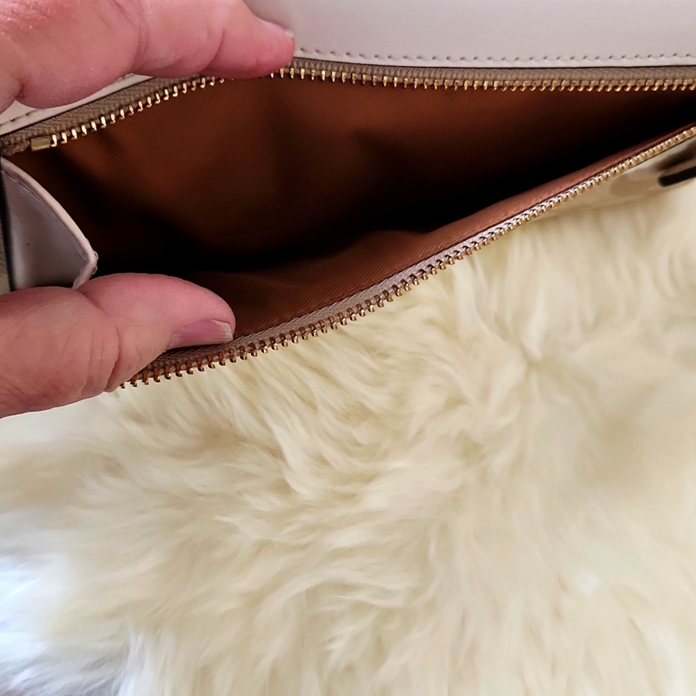 NWOT Coach Daisy Signature Khaki Long Envelope Wallet 🌼🎁 - Picture 6 of 16